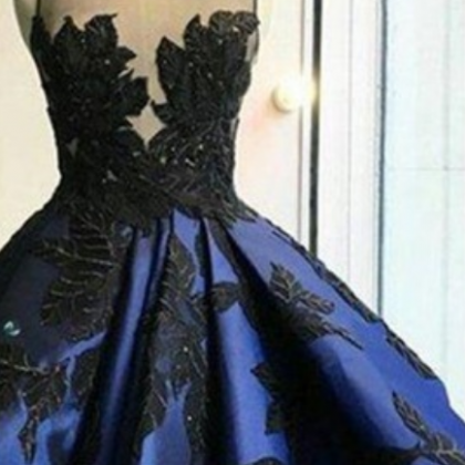 Black Applique Homecoming Dress,knee Length..