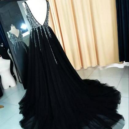 Sexy V Neckline Beaded Black Evening Dresses