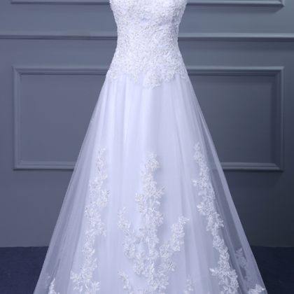 White Lace Applique Wedding Dresses With V-neck..