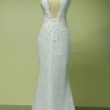Real Picture Wedding Dress Plunging V-neck..
