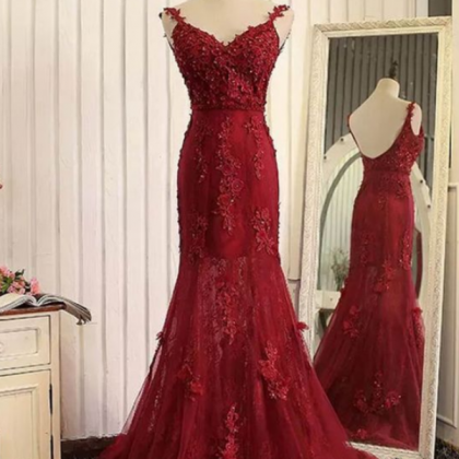 Red Tulle Lace Applique V-neck Open Back Long Prom..
