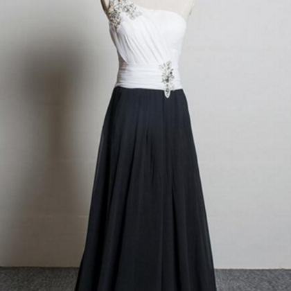 Long White Black Elegant Dress For Prom Evening..