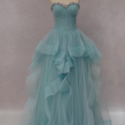 Light Green Tulle Sweetheart Prom Dress With Layer..