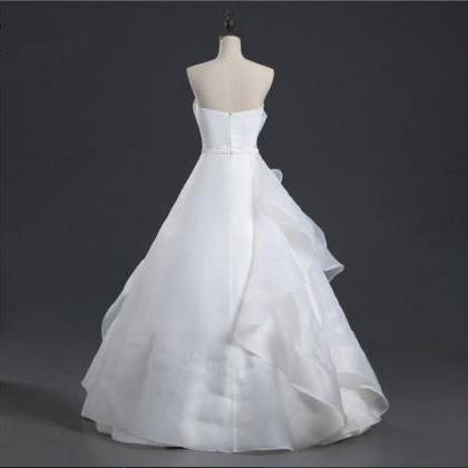 Long Wedding Dress Ball Gown Pure White Flowers..