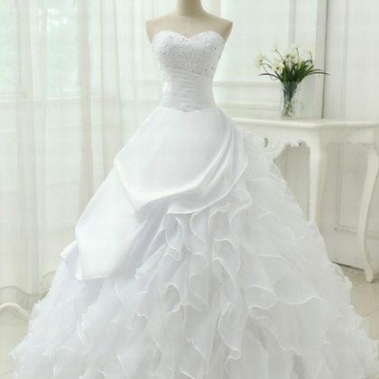 Charming Ball Gown Strapless Sweetheart Lace..
