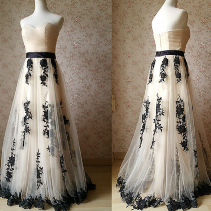 Charming Prom Dress,tulle Prom Dress,appliques..