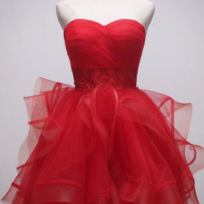 Beautiful Red Tulle Short Sweetheart Homecoming..