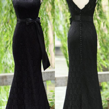 Custom Made Black Sleeveless Lace Floor Length..