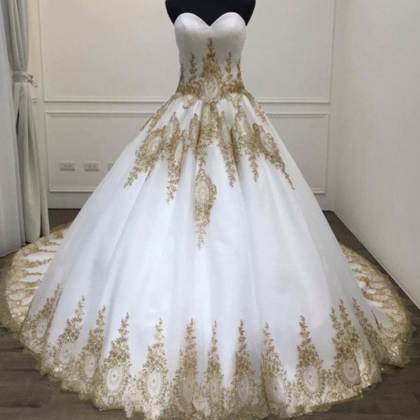 White Ball Gown Quinceanera Dresses, Big Wedding..