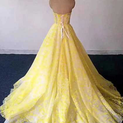 Yellow Lace Sweetheart Long Graduation Dress, A..