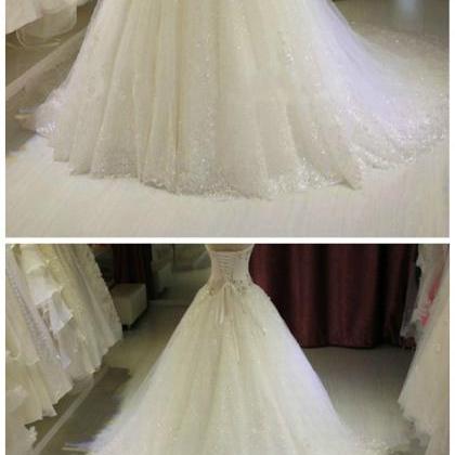 Sweetheart White Wedding Gowns With Long Train..