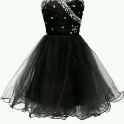 Cute Black Short Tulle Homecoming Dresses With..