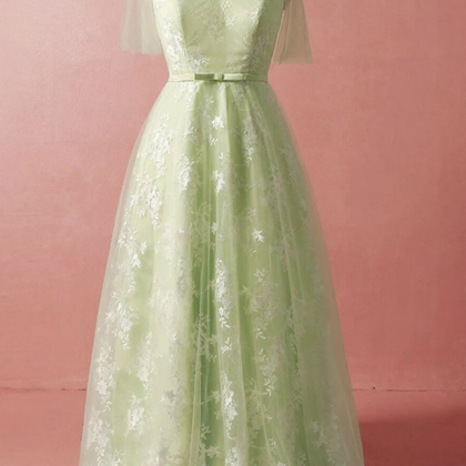 Lace Tulle Short Sleeve V-neck Prom Dress
