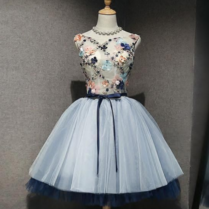 Cute Round Neck Tulle Short Homecoming Dress