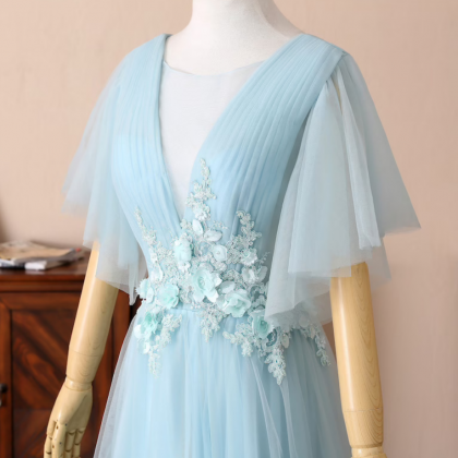 Prom Dresses Tulle Bridesmaid Dress V-neck And..