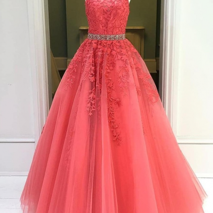 Red Appliques Long Prom Dress