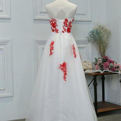 A Line Round Neck Red Lace Appliques White Prom..