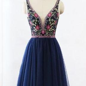 V-neck Floral Embroidery Short Homecoming Dress