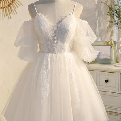 Lovely White Tulle With Lace V-neckline Short Prom..