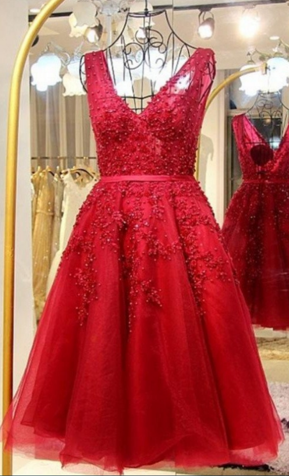 Amazing Light Red Lace Beaded V-neck Homecoming Dress