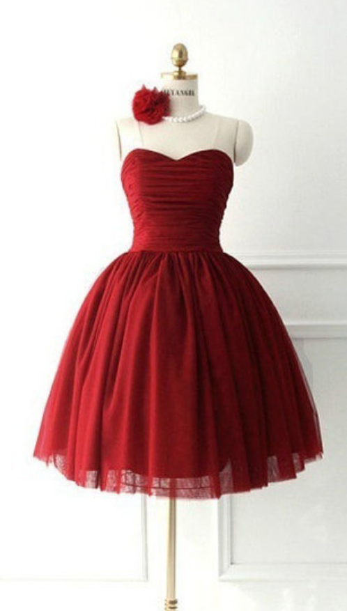 Burgundy Ruched Sweetheart Short Tulle Homecoming Dress Featuring Lace-up And Bow Accent Back