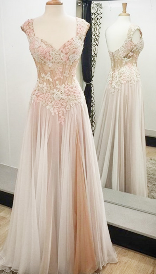 Vintage A-line Prom Dresses With Lace Appliques, Noble Long Prom Dress With Low Back, Cap Sleeve Prom Gowns,