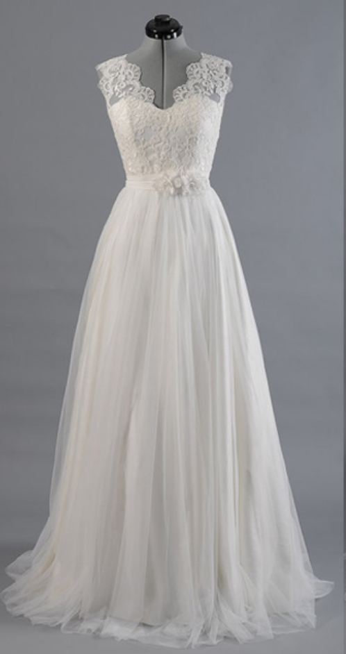Princess A Line V Neck Empire Waist White Lace Wedding Dresses,custom Made Back V Wedding Gowns,flowers Belt Bridal Wedding Dress Ball Gown