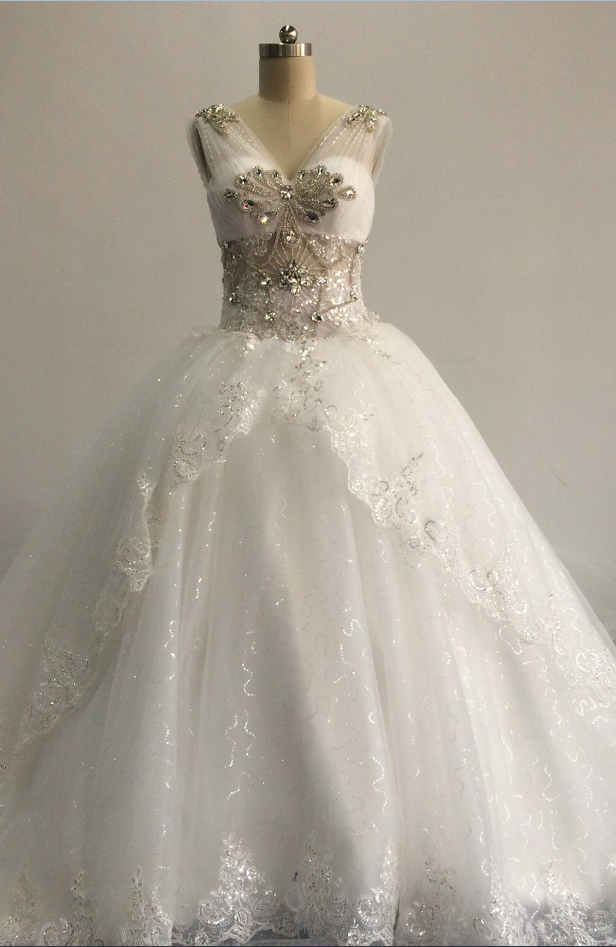 Luxury V Neck Beaded Crystals Sleeveless Ball Gown Puffy Long Wedding Dresses Bride Dress