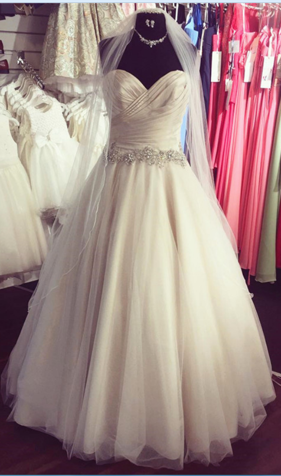 Ruched Sweetheart Tulle Wedding Ball Gowns Dresses
