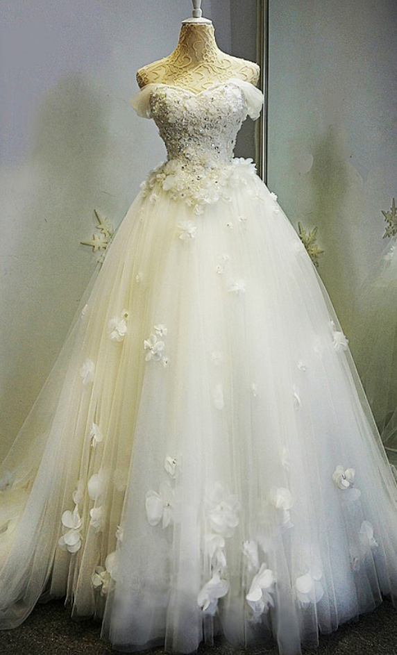 3d-floral Appliques Wedding Dresses Sweetheart Chapel Train Sequins Beaded Open Back Pleats Beaded Wedding Dress Bridal Gown Vestido