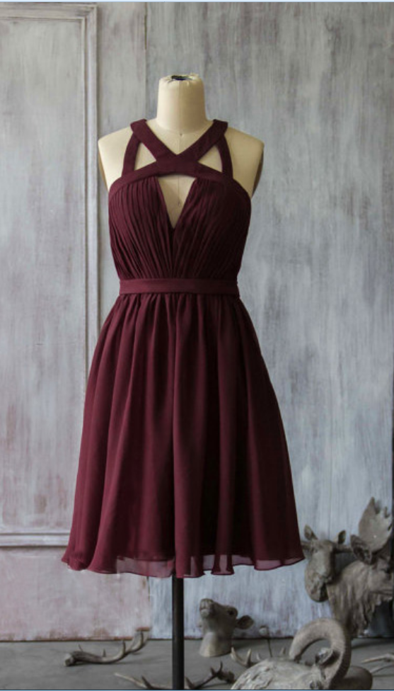 Fashion A-line Criss Cross Straps Backless Burgundy Short Homecoming Dress With Keyhole