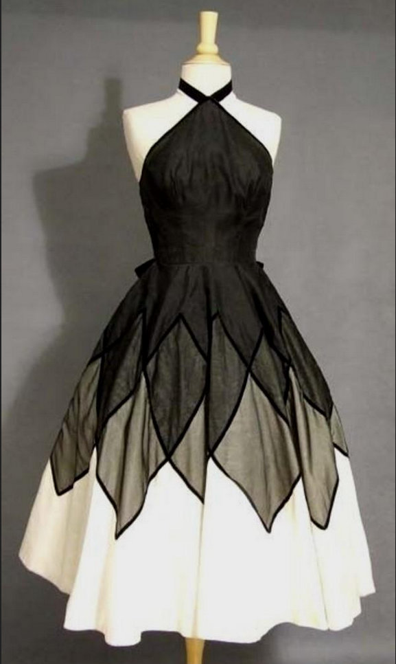 white christmas dresses A-line Spaghetti Straps Black Short Prom Dress Juniors Lace Homecoming  Dresses kts010 main image 0