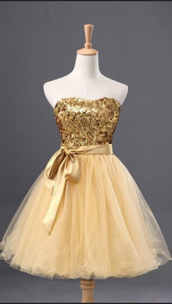 Golden Homecoming Dresses Hollow Sleeveless Sequins Above-knee Sweetheart Neckline A-line/column