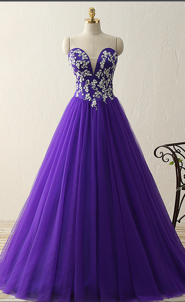 Prom Dresses,purple Sweetheart Deep V Neck Appliques Beads Ball Gown Vintage Dresses