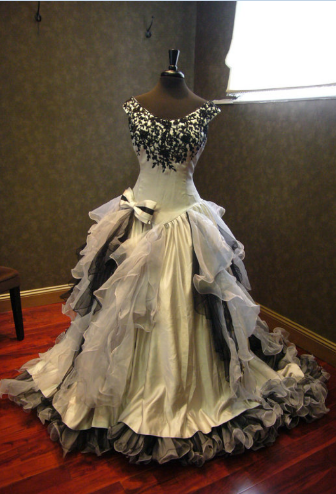 Real Image Gothic Camo Wedding Dresses Vestidos De Novia Mermaid Appliques Ruffle Lace Beads Wedding Dress Bridal Gowns