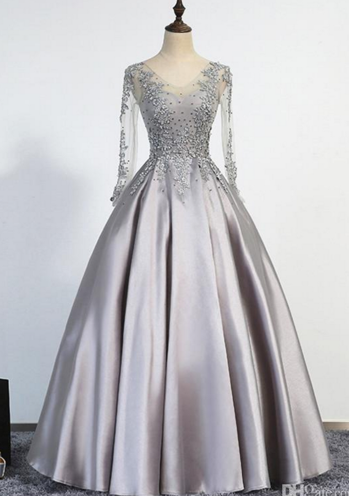 Elegant Sliver Evening Dresses A-line Scoop Illusion Lace Up Long Sleeves Floor Length Appliques Beading Real Picture Prom Gowns