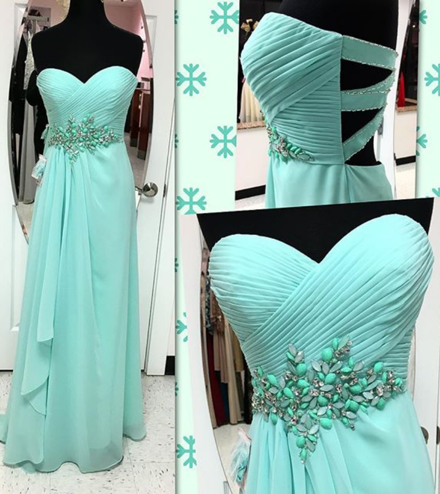 places near me to get prom dresses