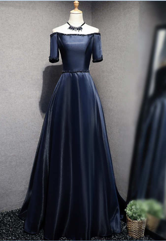 A-ligne With A Long Gown With Long Gown And A Champagne Dress, Short Sleeves, Formal Evening Gown