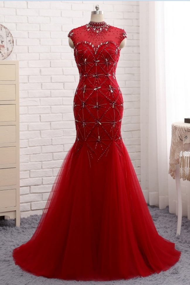 The Red Dress Is Deep In The Neck Of The Long Mermaid Dress Mermaid Top Dress Wedding Dress Party Formal Party Dress Night Party