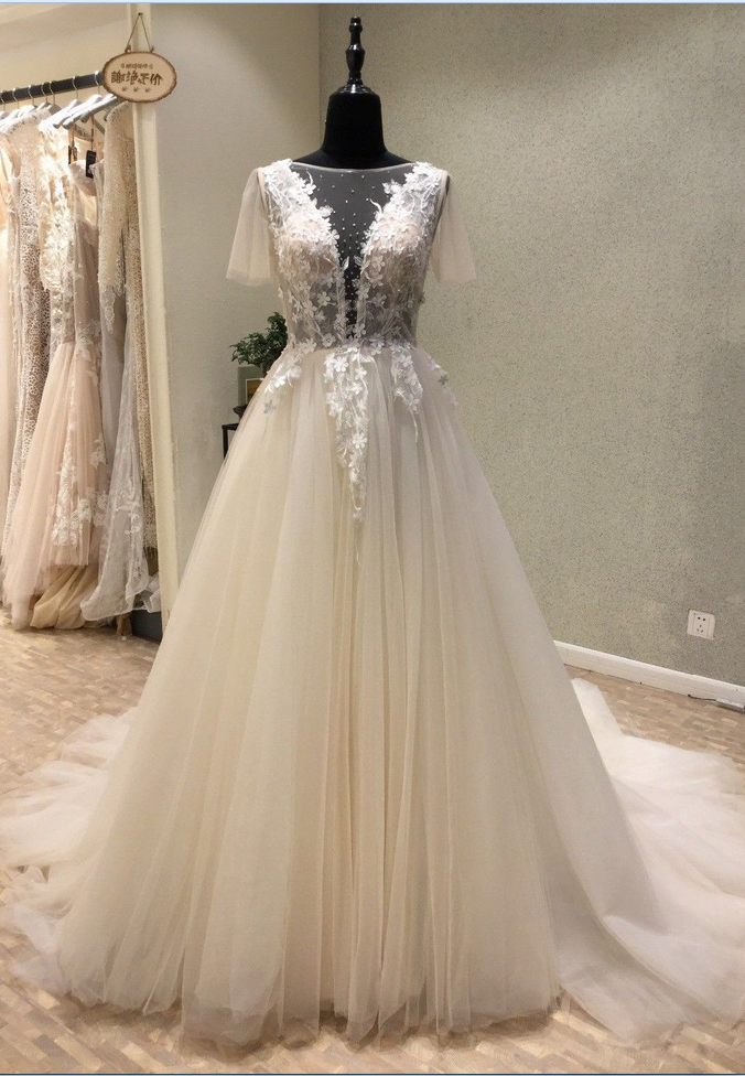A-line Wedding Dress, 3d Flowers Wedding Dresses. Sheer Neck Short Sleeves Bridal Dress, Tulle Long Bridal Gown