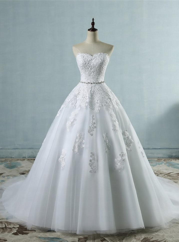 Charming Strapless Sweetheart Ball Gown Fashion Lace Wedding Dresses Bridal Gown