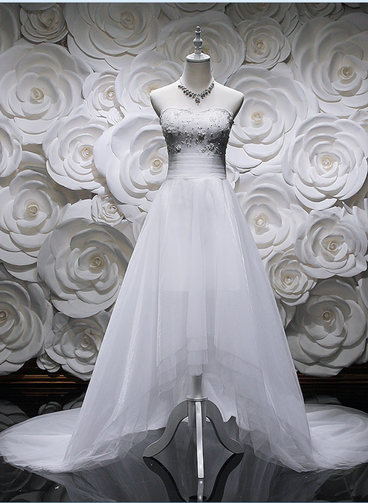 High-end Gorgeous Sleeveless Strapless Sweetheart Tailing Wedding Dress