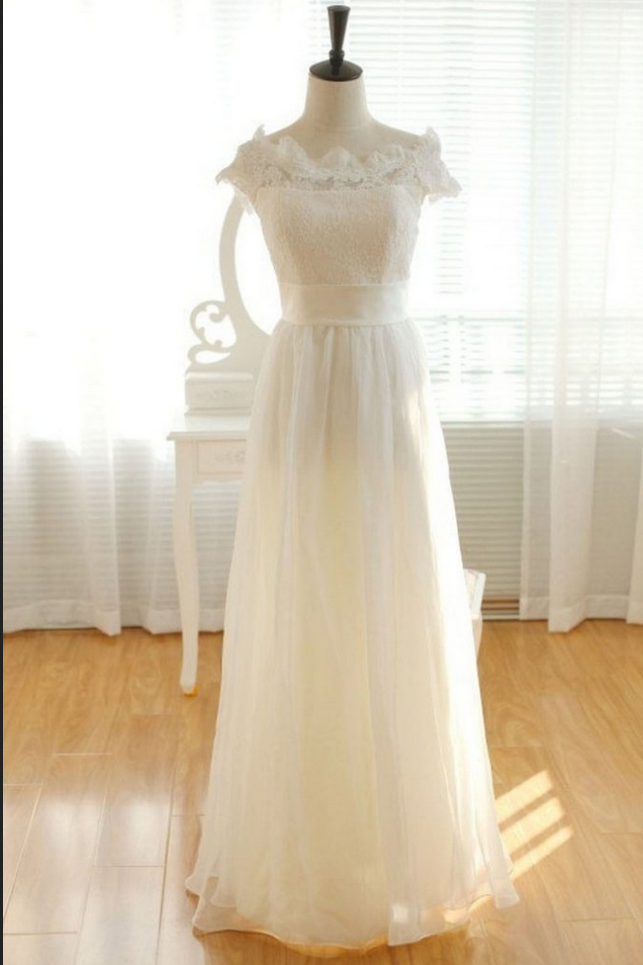 Pretty Elegant Long Chiffon Ivory Lace Wedding Dresses