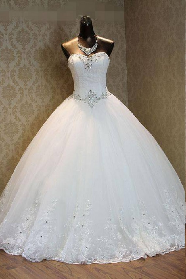 Romantic Lace Wedding Dresses 2017 Flowers Rhinestones Tulle Sweetheart Lace Up Back Pleated Long Bridal Dresses Wedding Gowns Custom Real Image