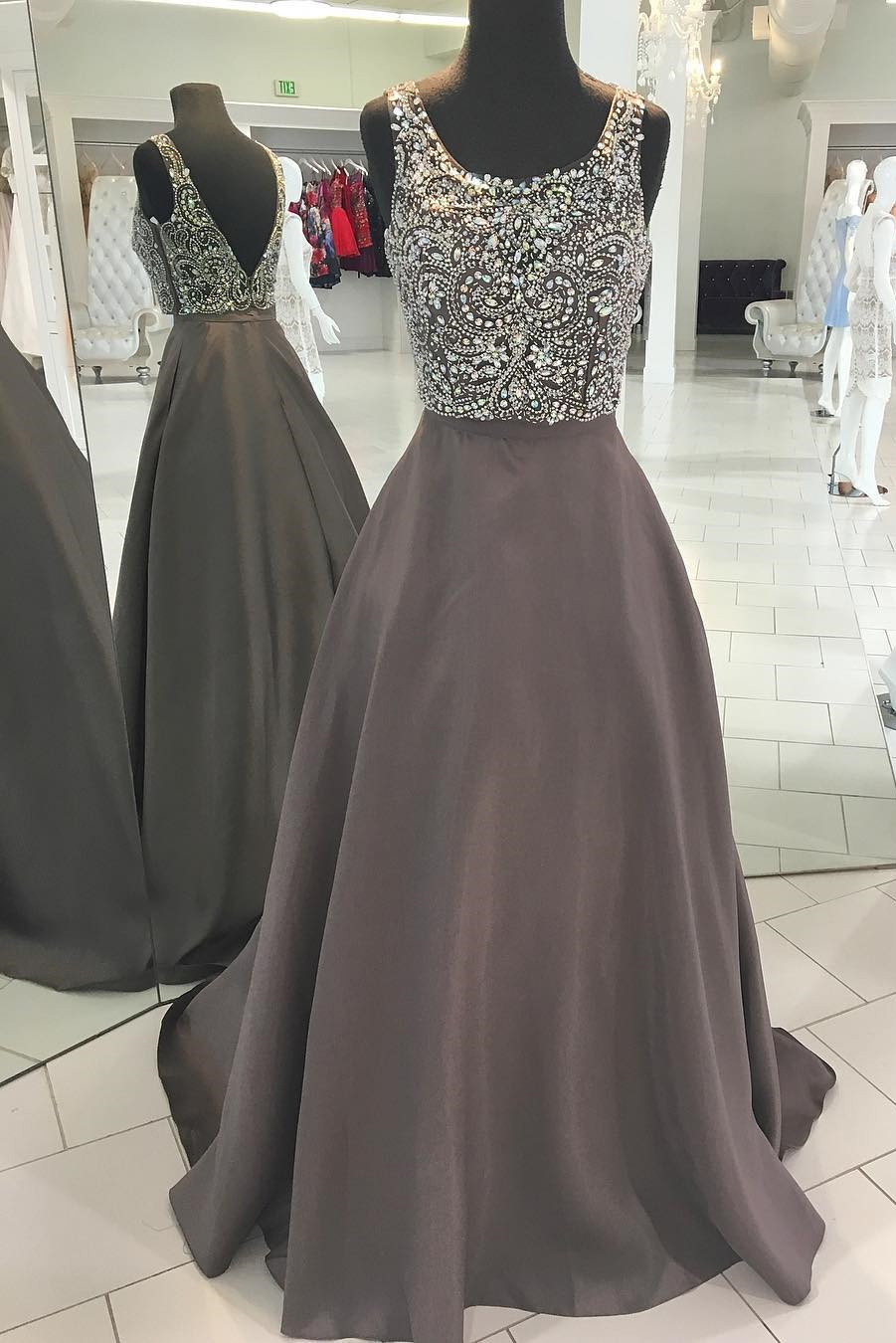  Unique A-Line Scoop Sleeveless Long Prom Dress With Beading, 