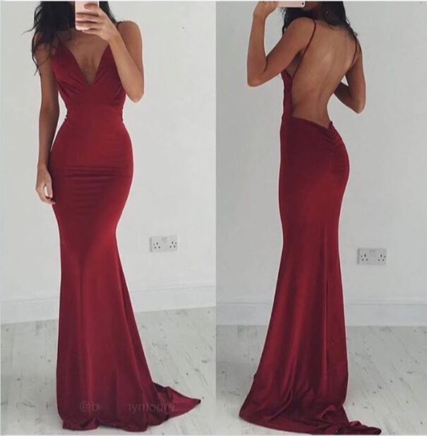 Burgundy Deep V Neck Backless Mermaid Evening Gown With Spaghetti Straps
