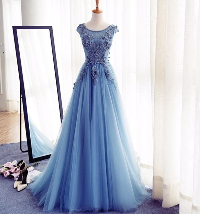 Prom Gownblue Floor Length Tulle A-line Prom Gown Featuring Floral Appliqués Bateau Neck Bodice And Cap Sleeves