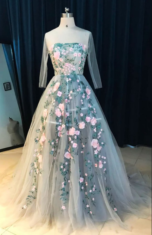 A-line Princess Straight Neck Long Sleeve Chapel Train Prom Dresses
