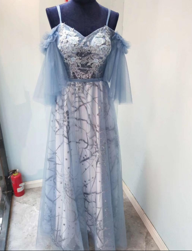 Fairy Blue Sheer Applique Off-the-shoulder Prom Dress
