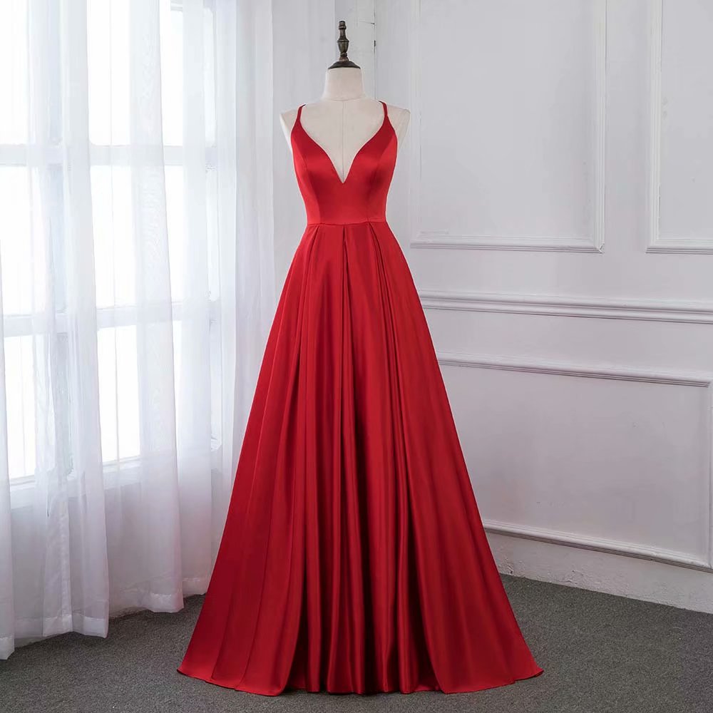 Red Evening Dress V Neck Pageant Dresses Sexy Cross Back Prom Gown Formal Gown